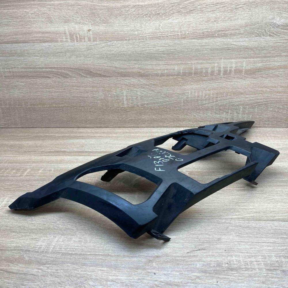 7S71 17E856 A   Front bumper mounting bracket Ford Mondeo MK IV