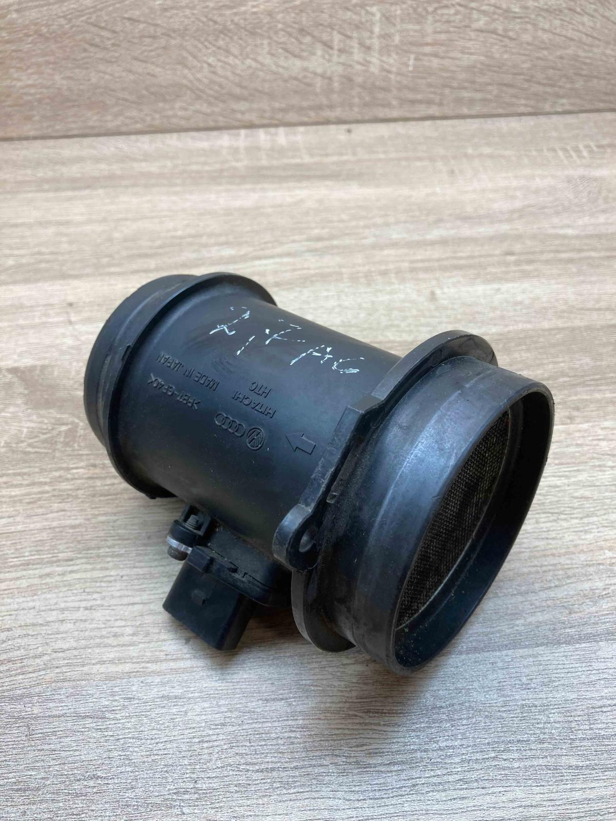 059906461   Mass air flow meter Audi A5 8T 8F