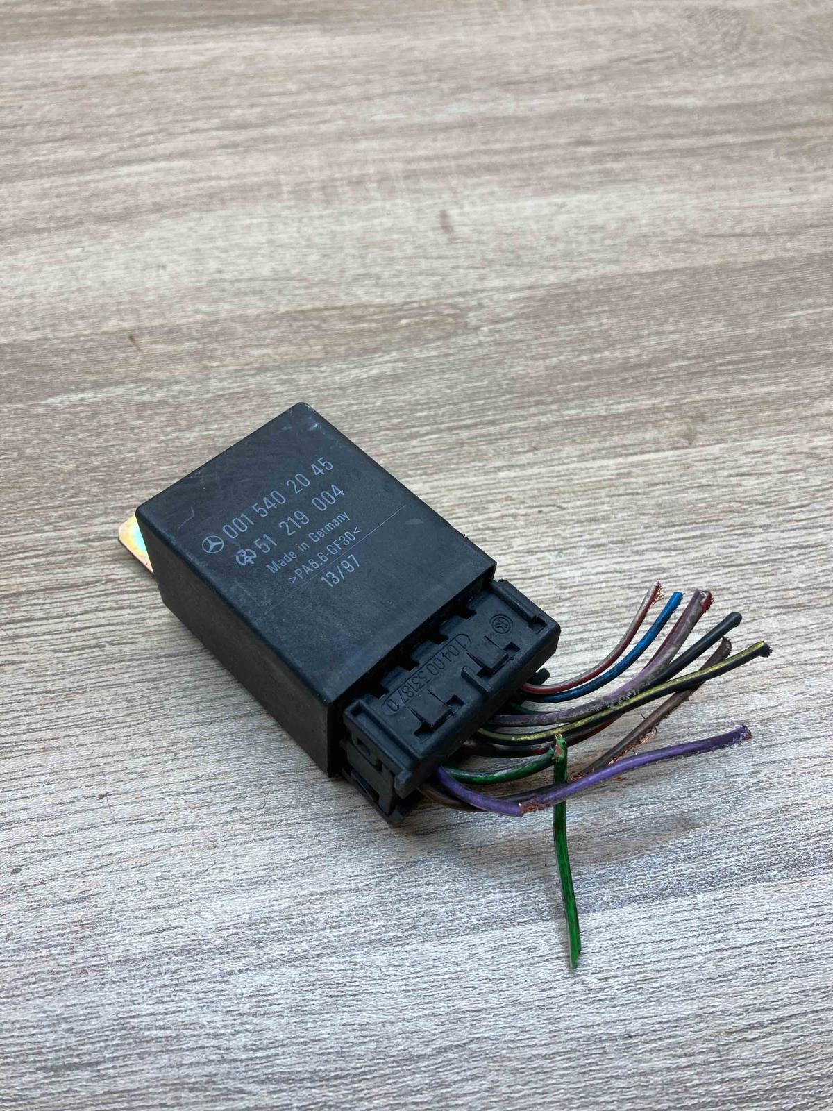 0015402045 51219004  Other relay Mercedes-Benz Vito Viano W638