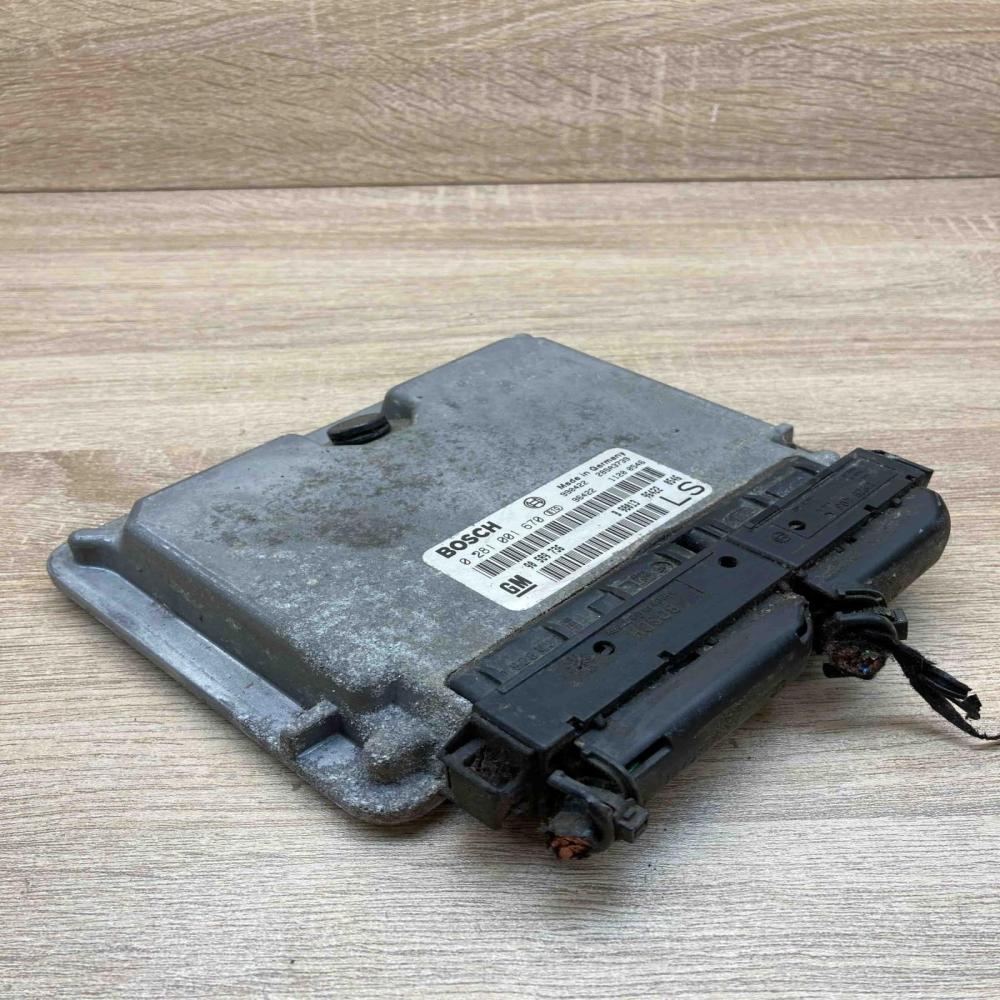 90589736 0281001670 Used Engine control unit/module ECU Opel Astra H