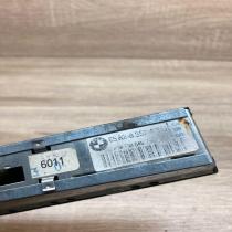 8352408   Radio/CD/DVD/GPS head unit BMW 7 E38