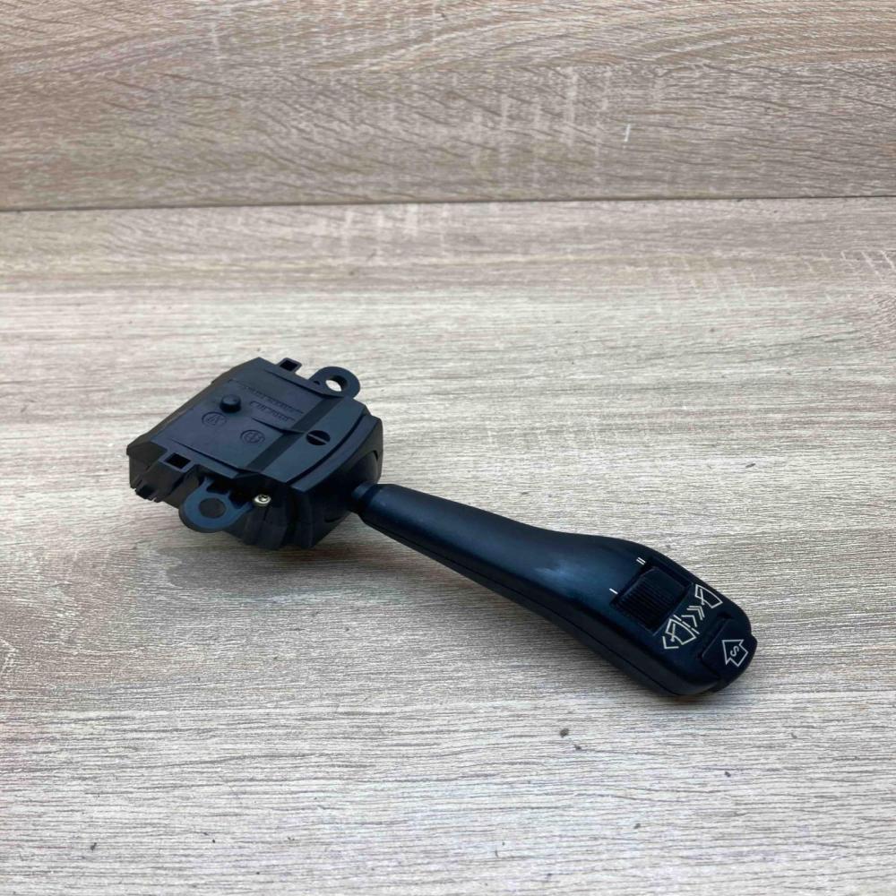 8375407i 01204010  Wiper control stalk BMW 5 E39