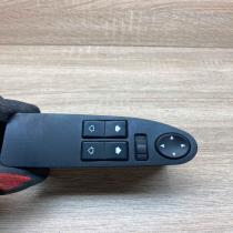8368988   Electric window control switch BMW 5 E39