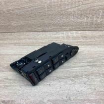 6904306   Electric window control switch BMW 5 E39
