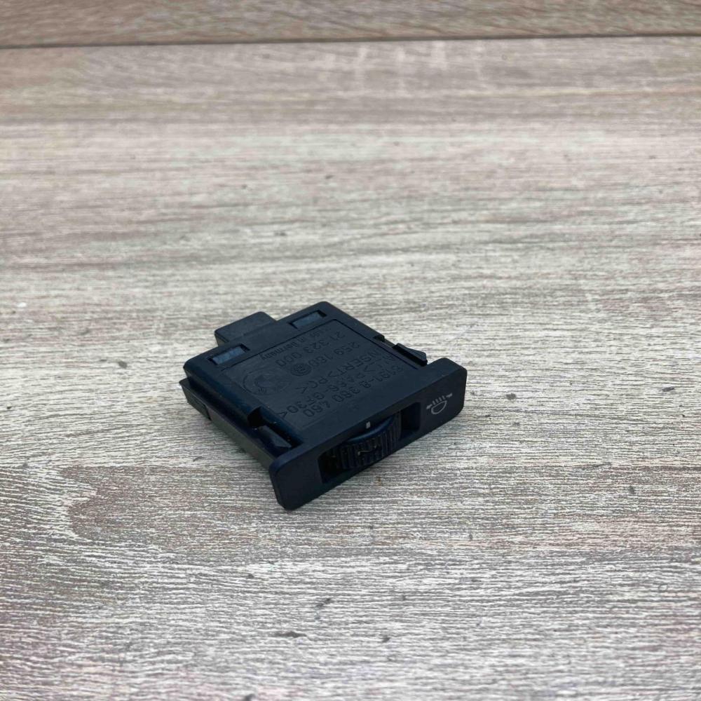 8360460   Headlight level height control switch BMW 5 E39