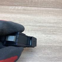 8352182   Sunroof switch BMW X5 E53