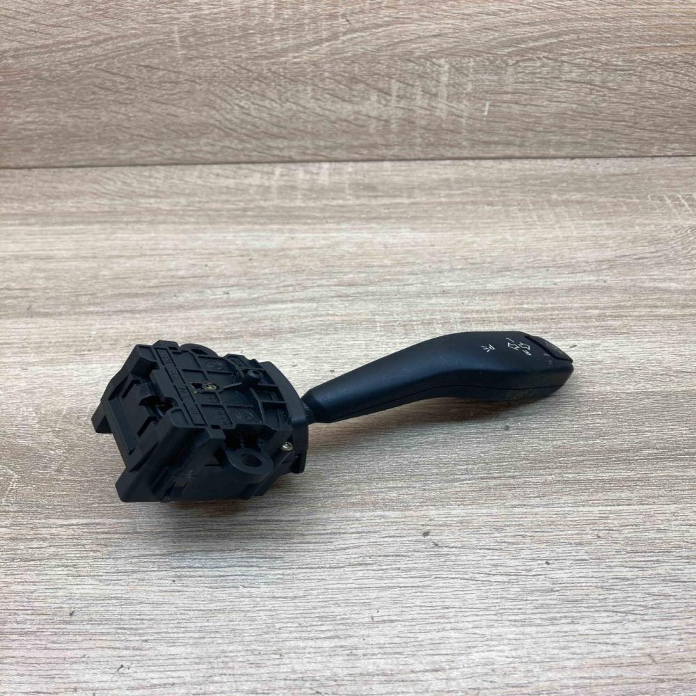 8363668m 01104010 Used Indicator stalk BMW 3 E46