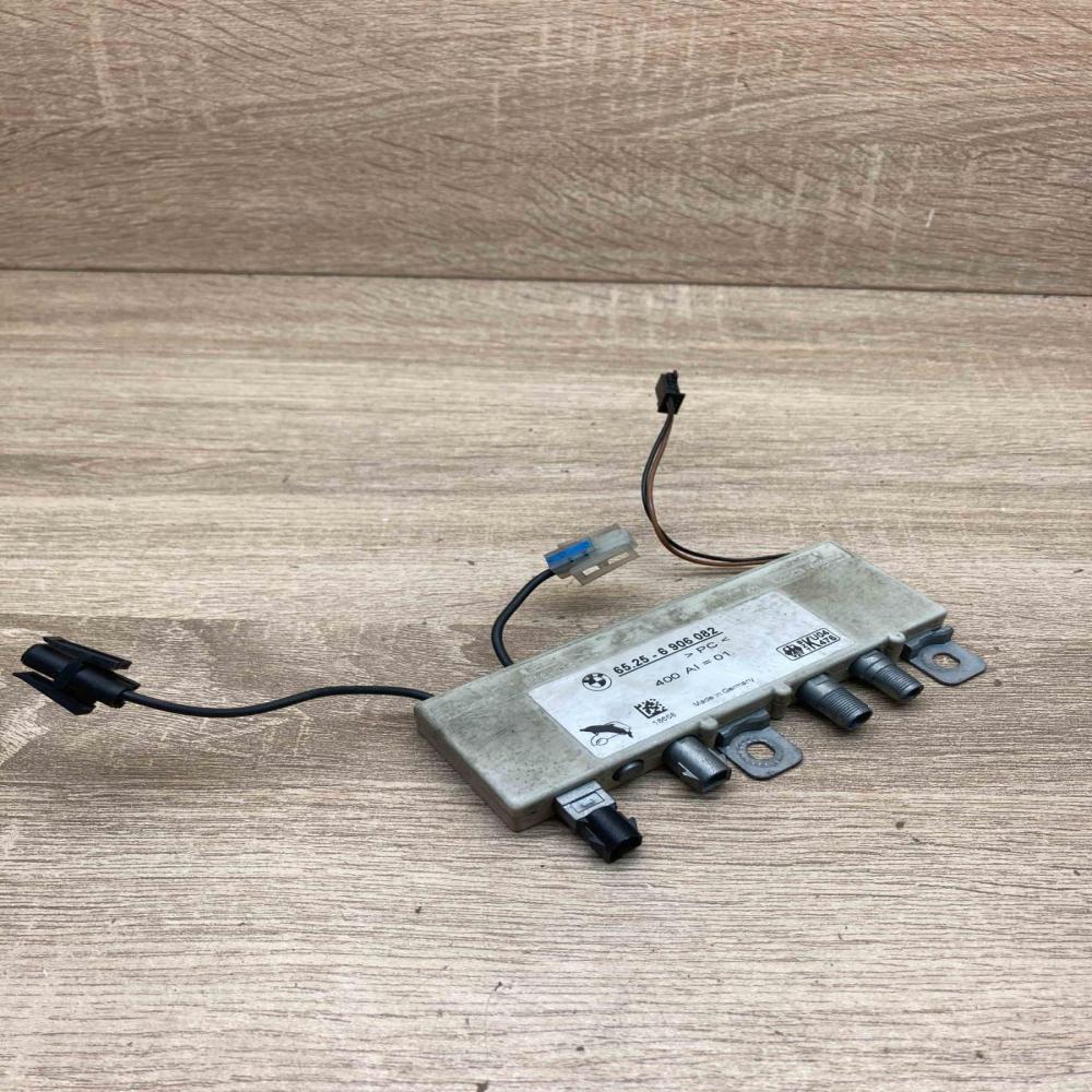 6906082   Aerial antenna amplifier BMW 5 E39