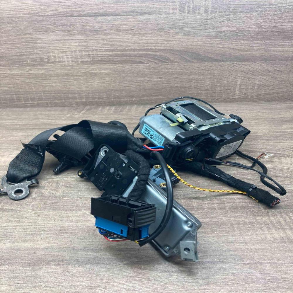 609335300D 9214239  Front seatbelt BMW 7 F01 F02 F03 F04