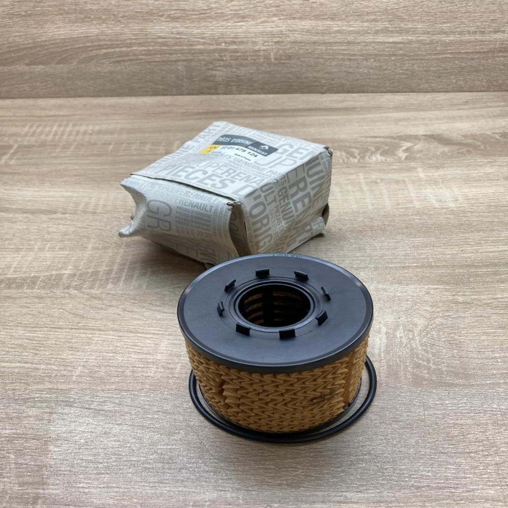 7701479124 7701071462  Oil filter cover Renault Master II