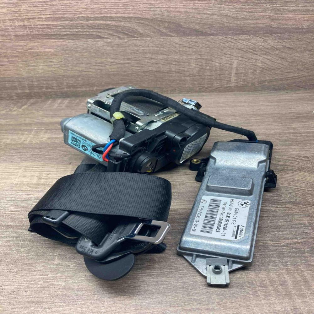 609335300D 9214240  Front seatbelt BMW 7 F01 F02 F03 F04