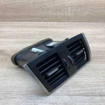 9333675 9207330 933367502 Rear air vent grill BMW 4 F32 F33