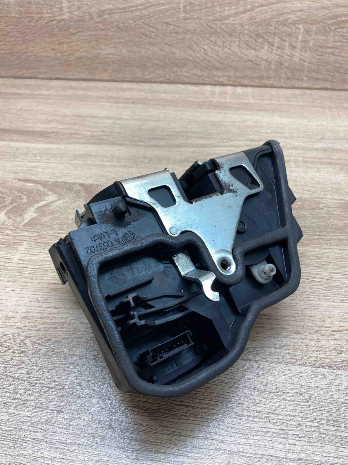 7229459 A053702 Rear Left Side Rear door lock BMW 3 F30 F35 F31