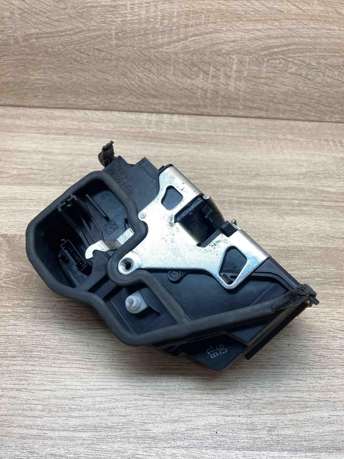 7202145 A053702 Front Left Side Front door lock BMW 3 E92 E93
