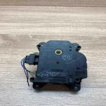 063700 7960   Air flap motor/actuator Toyota Prius (XW20)