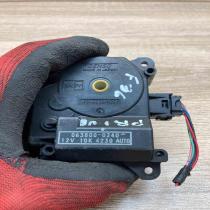 063800 0240   Air flap motor/actuator Cadillac CTS