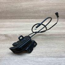 7291033 A080105  Rear door lock BMW i3