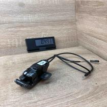 7291033 A080105  Rear door lock BMW i3