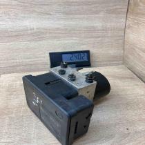 6764088 6763959  ABS Pump BMW 3 E46