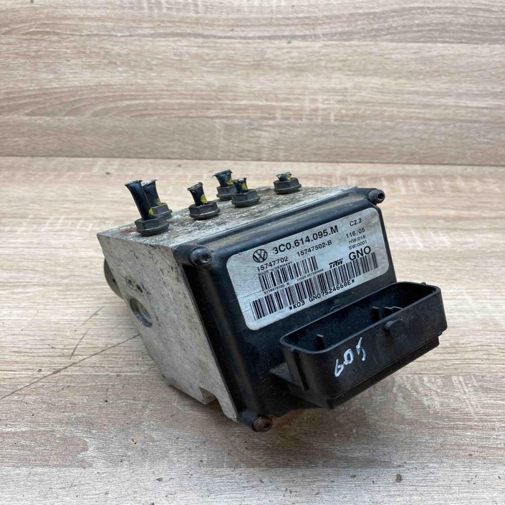 3C0614095M 15747702  ABS Pump Volkswagen PASSAT B6