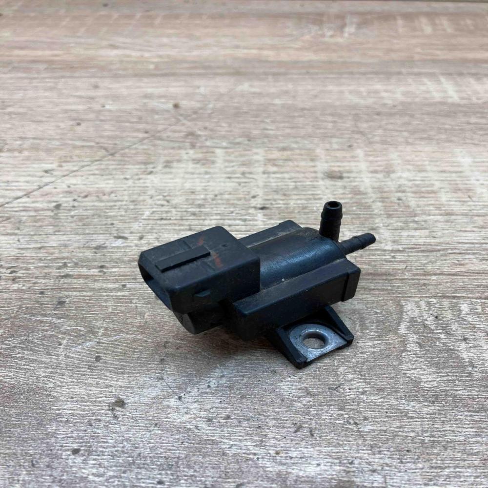 25860 0R010   Turbo solenoid valve Lexus IS 220D-250-350