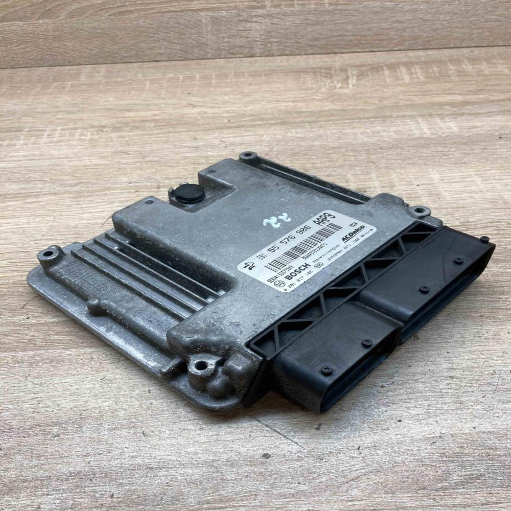 55576906 0281017105 AAP9 Engine control unit/module ECU Opel Insignia A
