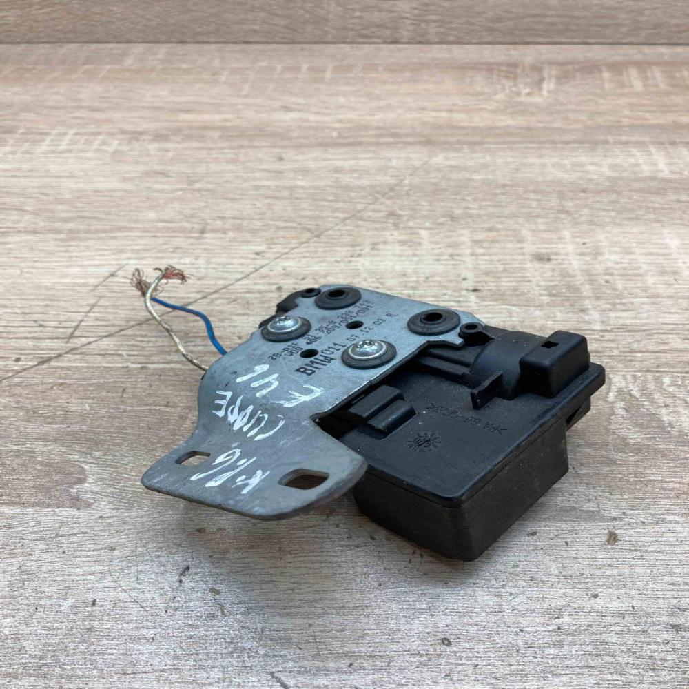 9238743   Rear door window regulator motor BMW 3 E46