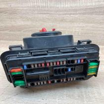 21007 19182   Fuse box set BMW 7 E32