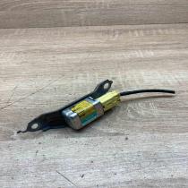 89834 47020 187900 0922 L4 Airbag deployment crash/impact sensor Toyota Prius (X