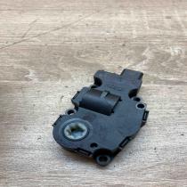 929888G   Air flap motor/actuator Mercedes-Benz R W251