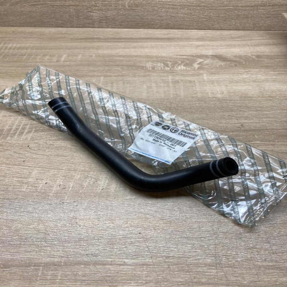 0071769083 001 71769083  Breather/breather pipe/hose Fiat 500