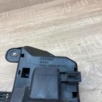 9494210 30728008  Fuse box set Volvo S60