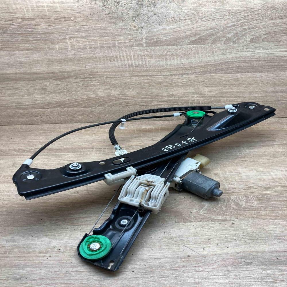 6927028 7060266 Front Right Front door window regulator with motor BMW 3 E90 E91