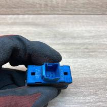 8368932 Main  Electric window control switch BMW 5 E34