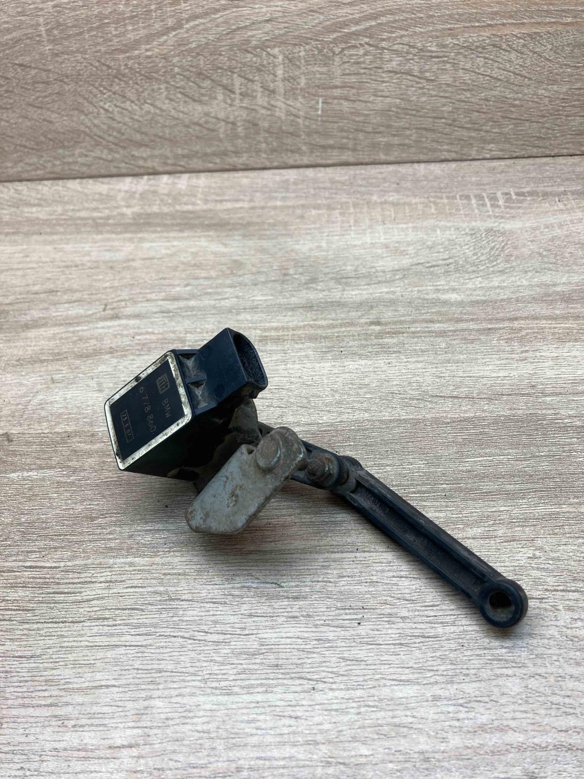 6778860   Headlight/headlamp level sensor BMW 5 E60 E61