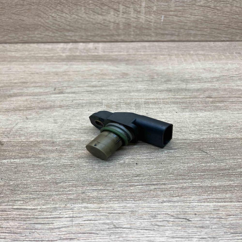 7794646   Camshaft position sensor BMW 5 E60 E61