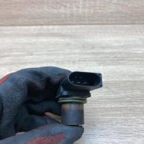 7794646 Used  Camshaft position sensor BMW 5 E39
