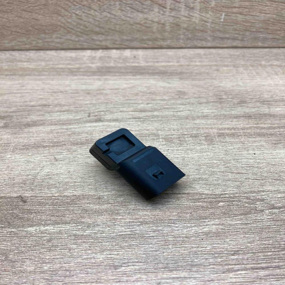 7792260   Air pressure sensor BMW 3 E90 E91