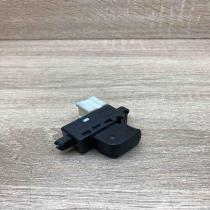 89057   Electric window control switch Opel Astra G
