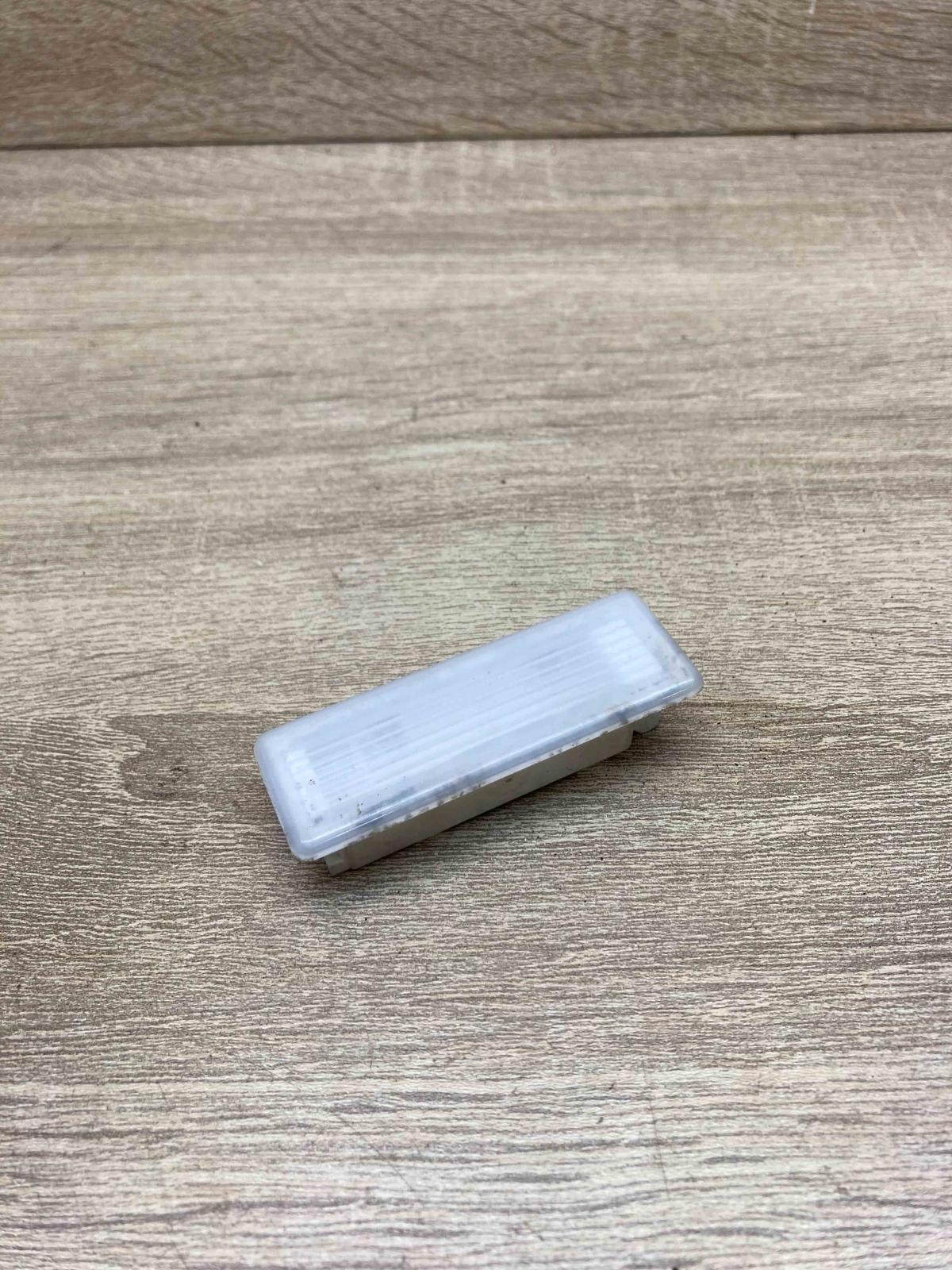 9219490   Other interior part BMW 1 F20 F21