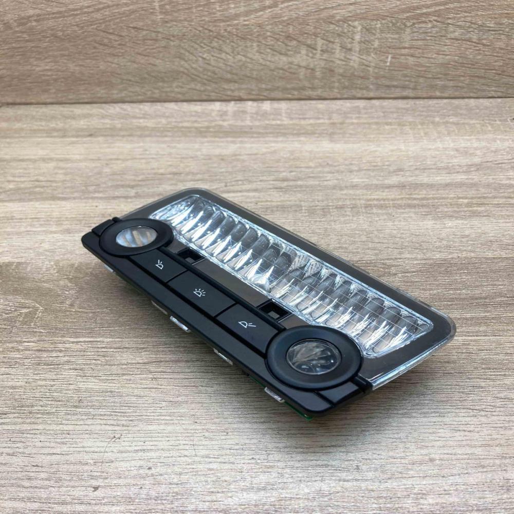 9163699 100708  Rear seat light BMW 5 F10 F11