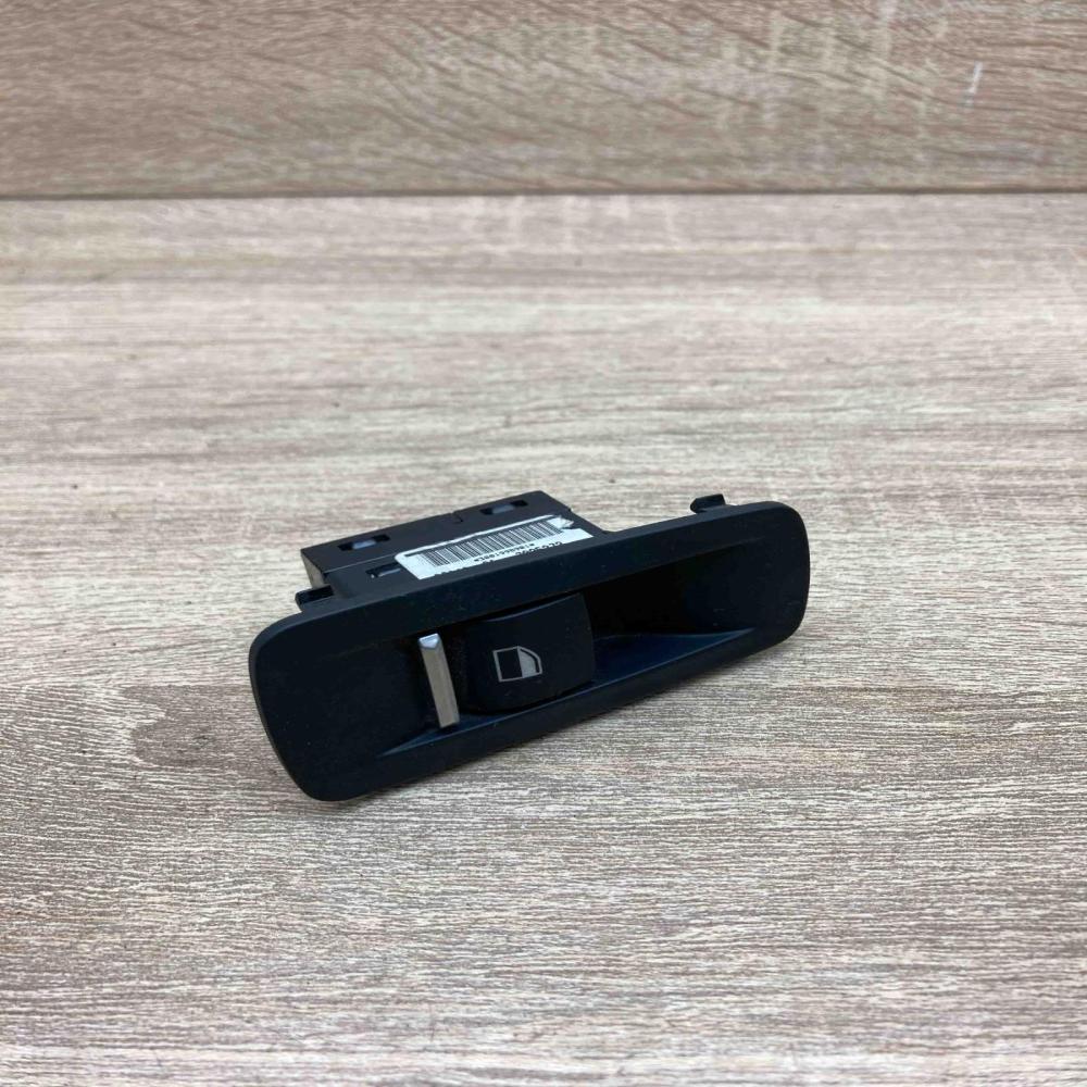 9241949   Electric window control switch BMW 5 F10 F11