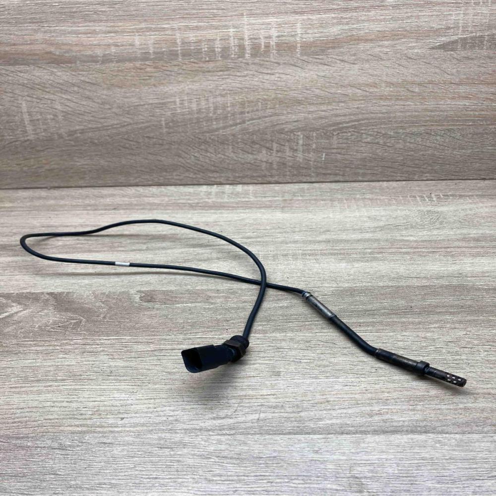 03G906088R 06252502070  Exhaust gas temperature sensor Audi A6 S6 C6 4F