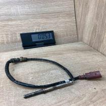 03L906088HM 092211027  Oil temperature sensor Volkswagen PASSAT B7