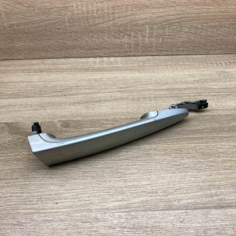 7123974 E9xR4 Used Front door exterior handle BMW 3 E90 E91