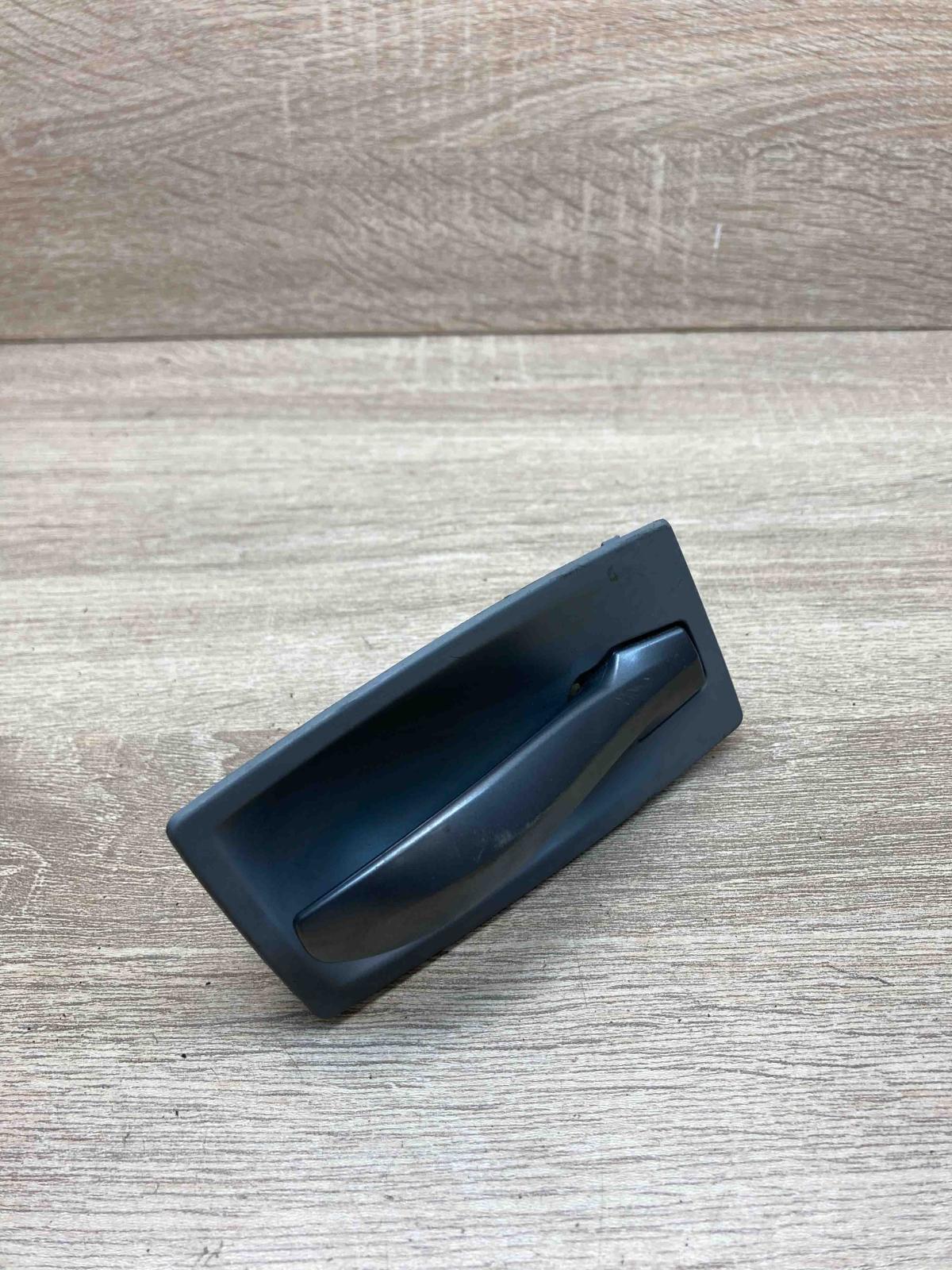 7034288 7075256 Interior Front door interior handle BMW 5 E60 E61