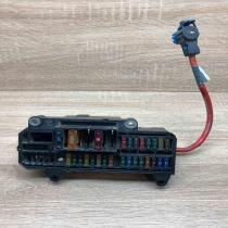 69005830 10304410  Fuse module BMW 7 E65 E66