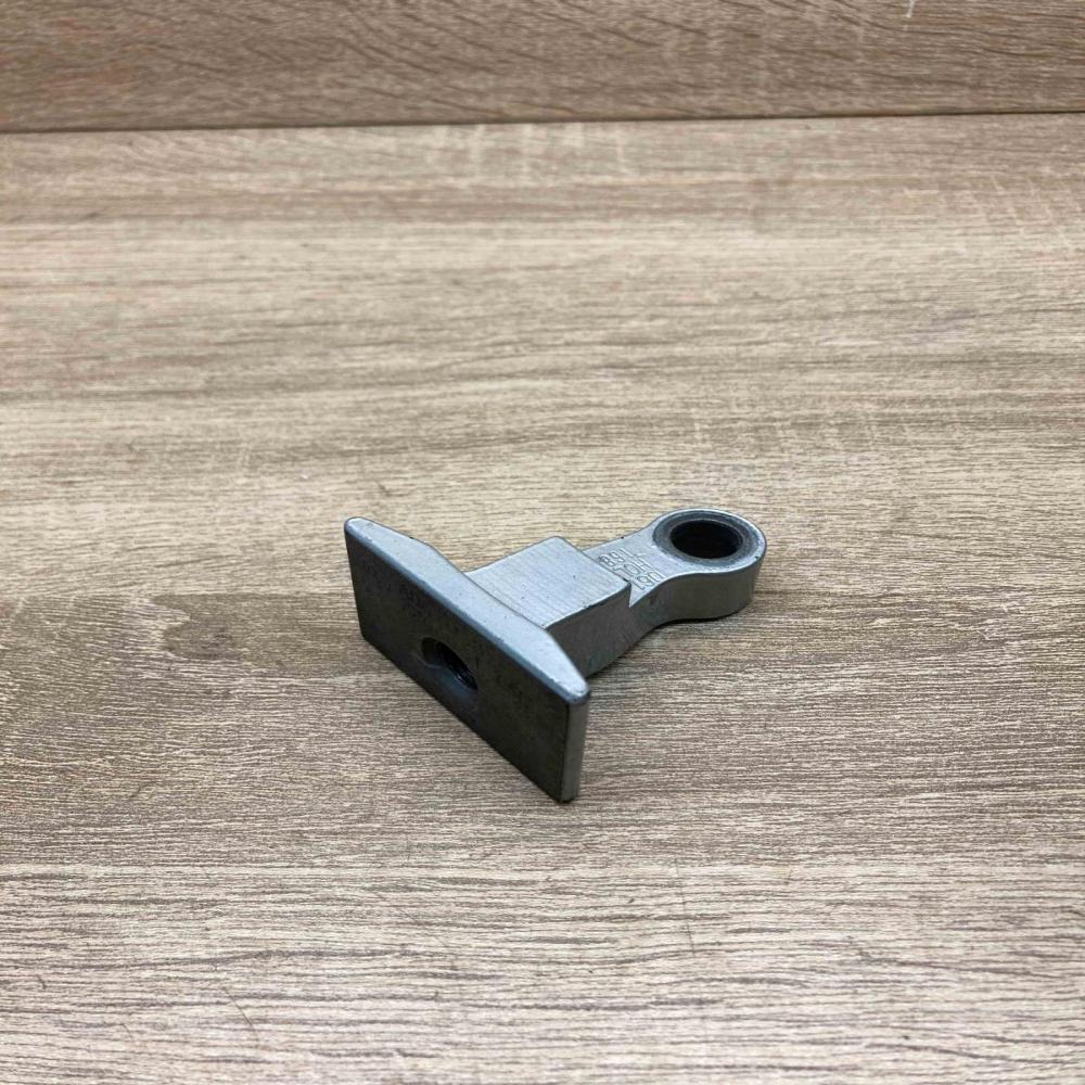 A045058 7246061  Rear door lower hinge BMW 2 F45