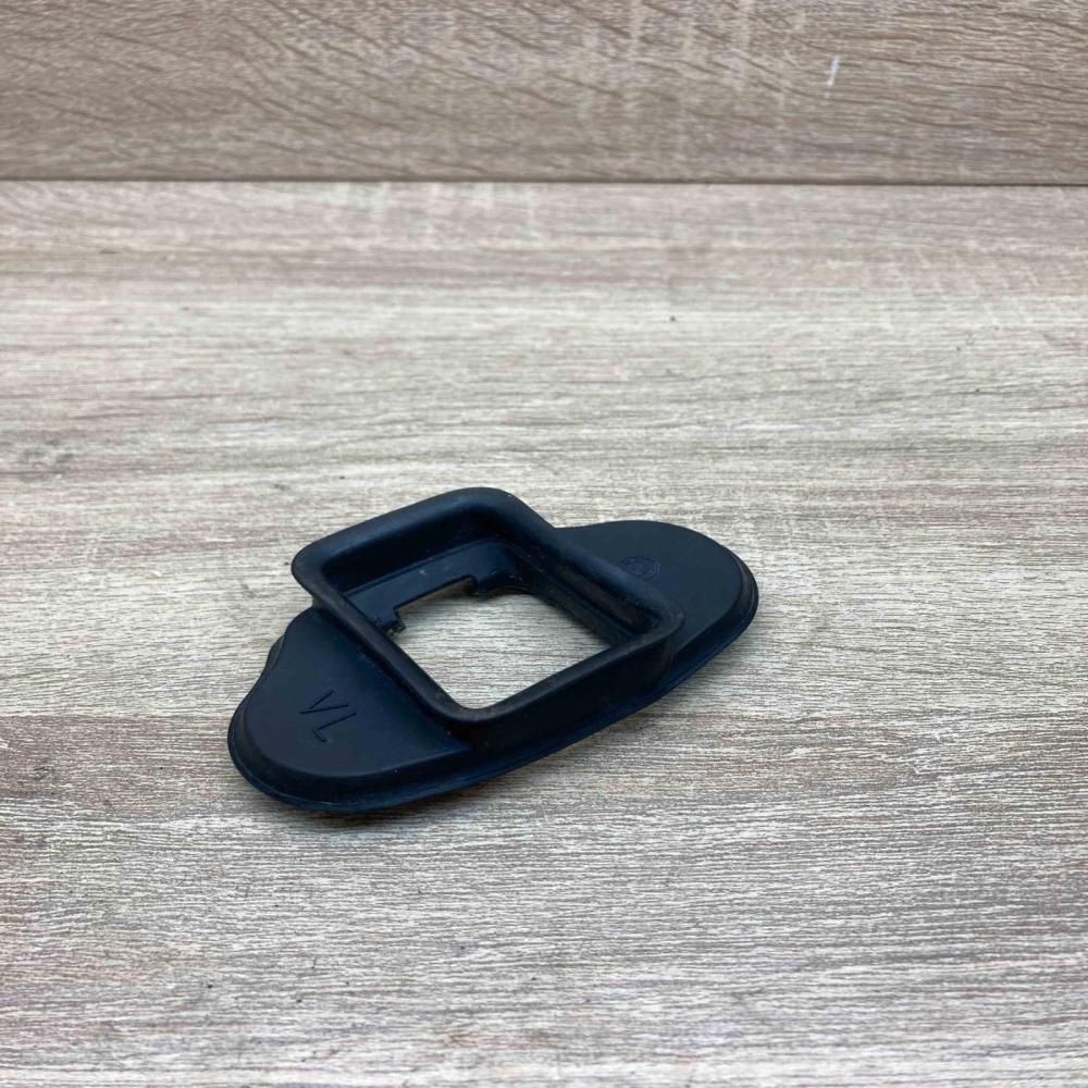 7263987   Front door check strap stopper BMW 3 F30 F35 F31