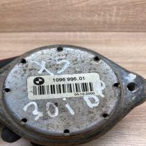 1096996   Engine mount bracket BMW X5 E53